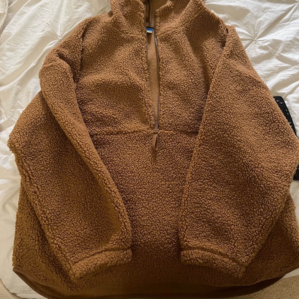 Old Navy Camel pullover